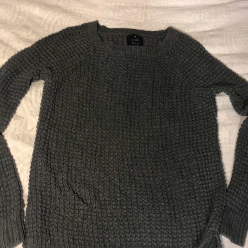 American eagle gray sweater